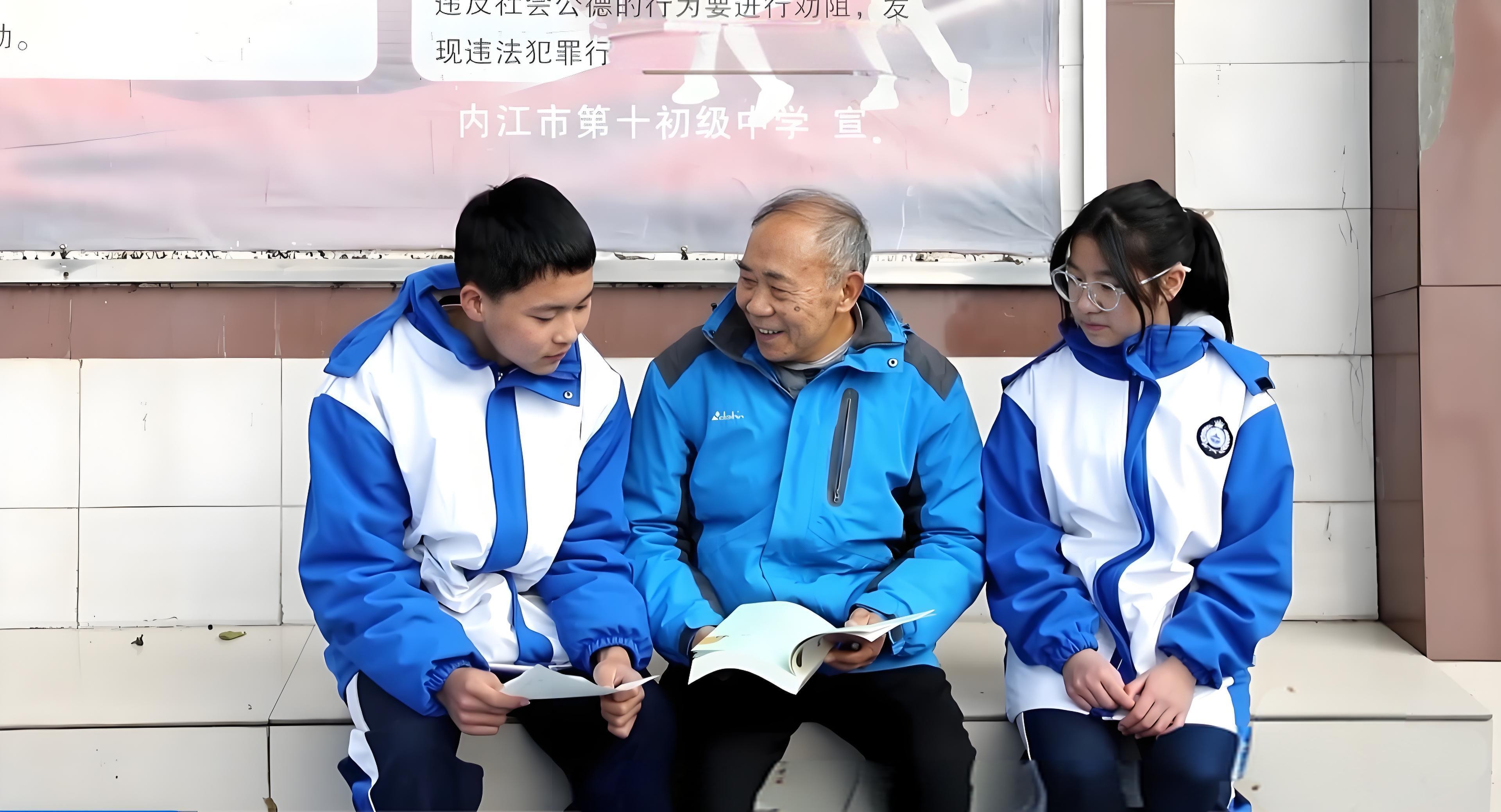 邓本克-1 (2)(1).jpg