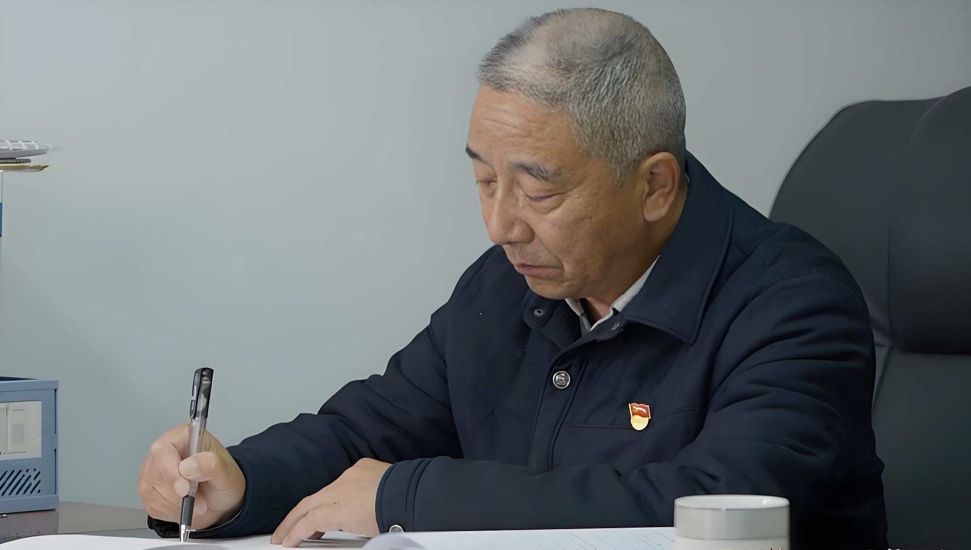 1741833028405413.jpg 艾裕庆-3 (2).jpg